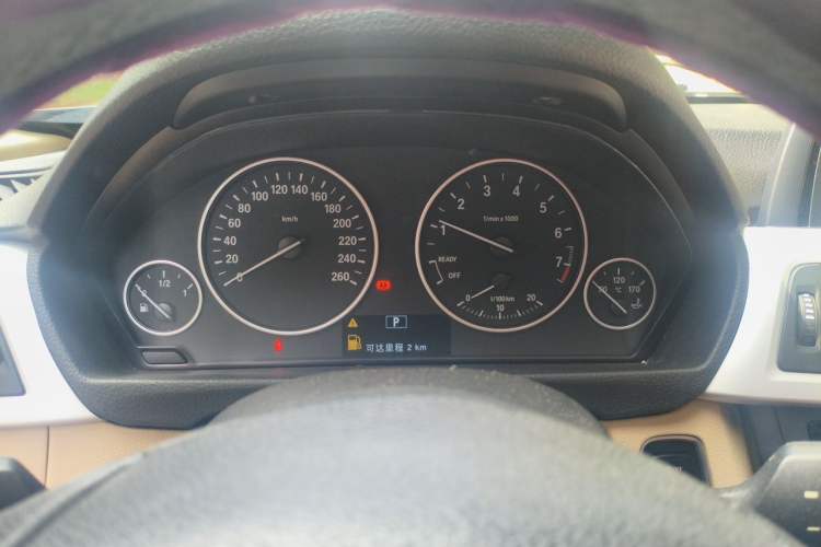 Used BMW 3 Series 2013 320i Sport Edition Instrument Cluster