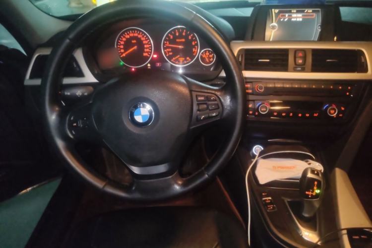 Used BMW 3 Series 2013 320i Sport Edition Steering Wheel
