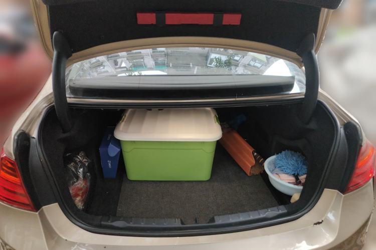 Used BMW 3 Series 2013 320Li Fashion Model Trunk