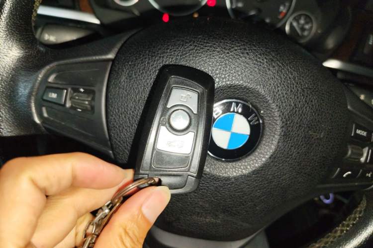 Used BMW 3 Series 2013 320Li Fashion Model Vehicle Key