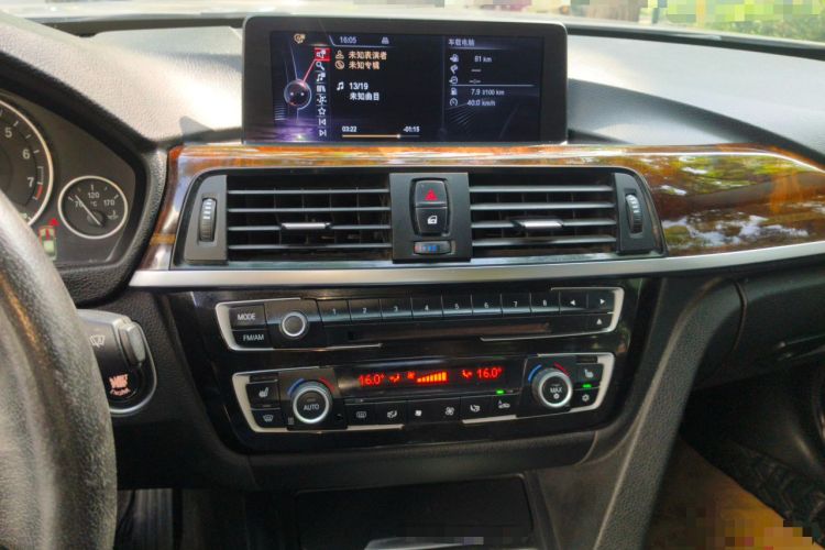 Used BMW 3 Series 2013 320Li Luxury Design Package Audio And AC Panel