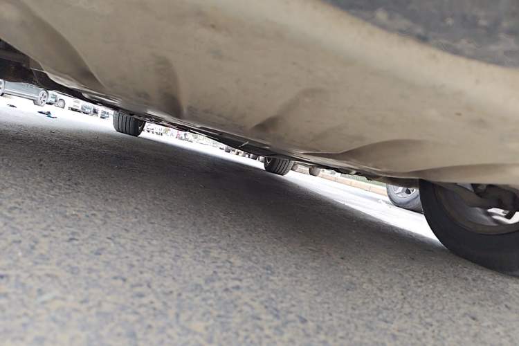 Used BMW 3 Series 2013 320Li Luxury Design Package Chassis Front