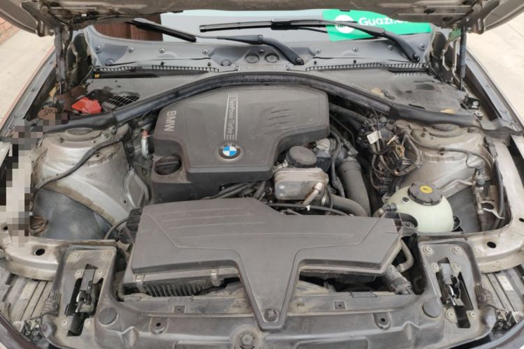 Used BMW 3 Series 2013 320i Sport Edition Engine Bay
