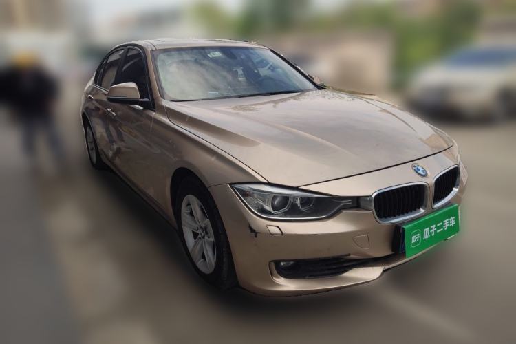 Used BMW 3 Series 2013 320i Sport Edition Front Right 45 Deg