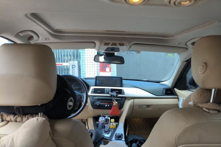 Used BMW 3 Series 2013 320Li Fashion Model Headliner