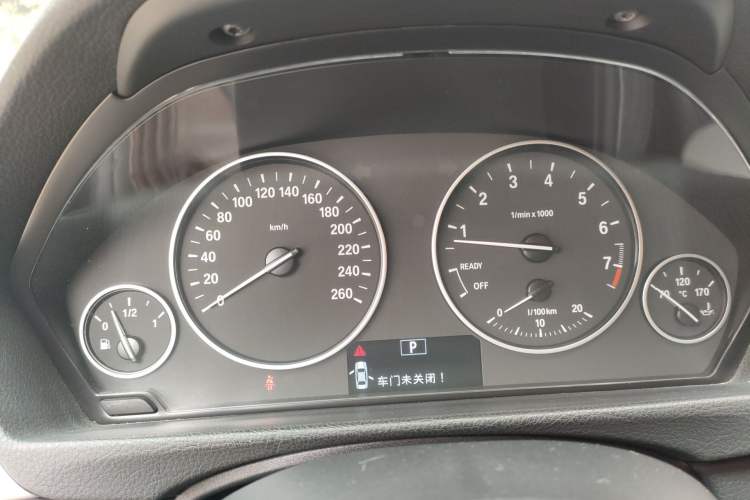 Used BMW 3 Series 2013 320i Sport Edition Instrument Cluster