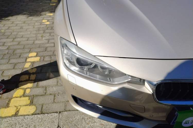 Used BMW 3 Series 2013 328i Sport Design Package Right Front Headlight