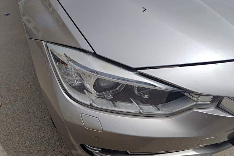 Used BMW 3 Series 2013 320Li Luxury Design Package Right Front Headlight