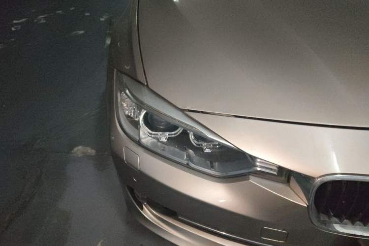 Used BMW 3 Series 2013 320Li Fashion Model Right Front Headlight
