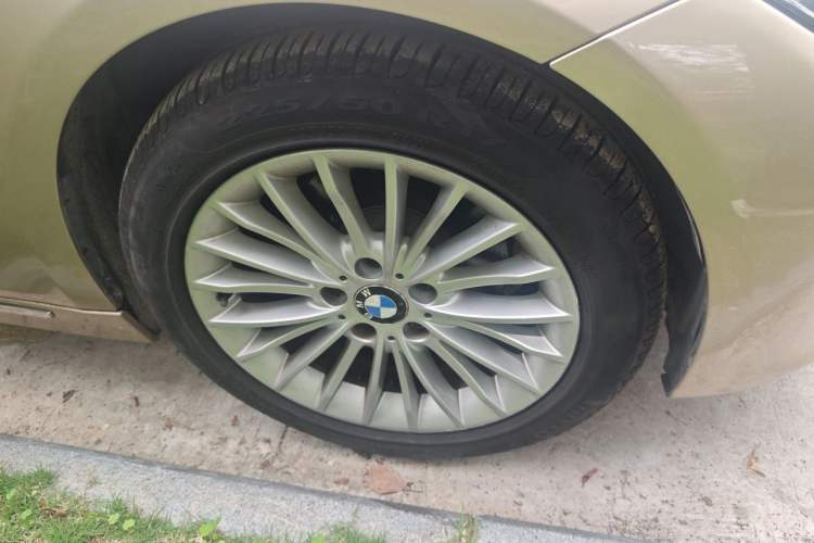 Used BMW 3 Series 2013 Facelifted 320Li Luxury Design Package Right Front Wheel Hub