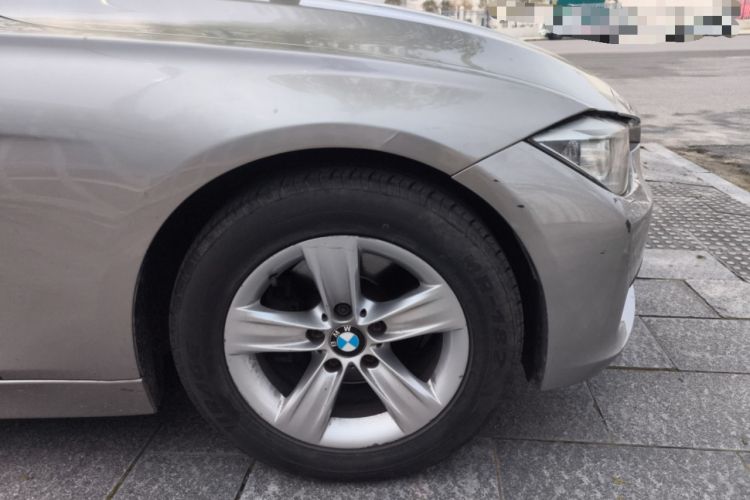 Used BMW 3 Series 2013 320i Sport Edition Right Front Wheel Hub