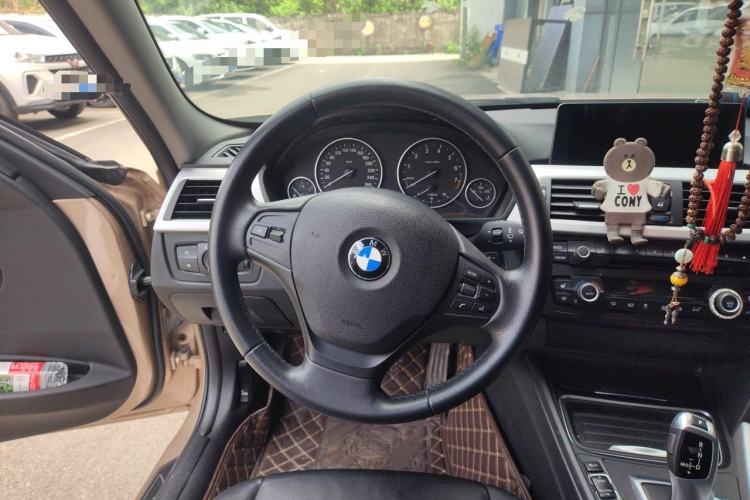 Used BMW 3 Series 2013 320i Sport Edition Steering Wheel