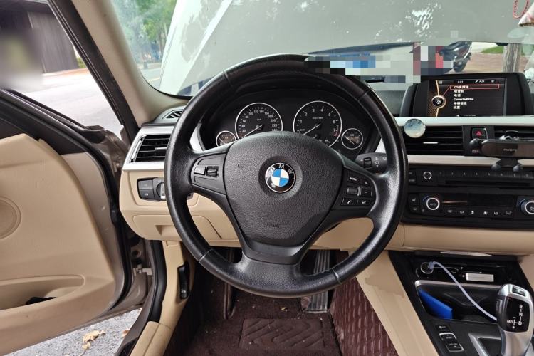 Used BMW 3 Series 2013 320i Sport Edition Steering Wheel