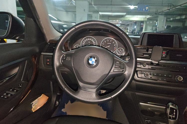 Used BMW 3 Series 2013 320Li Fashion Model Steering Wheel