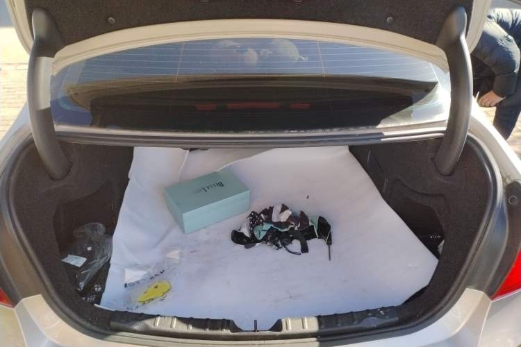 Used BMW 3 Series 2013 328i Sport Design Package Trunk