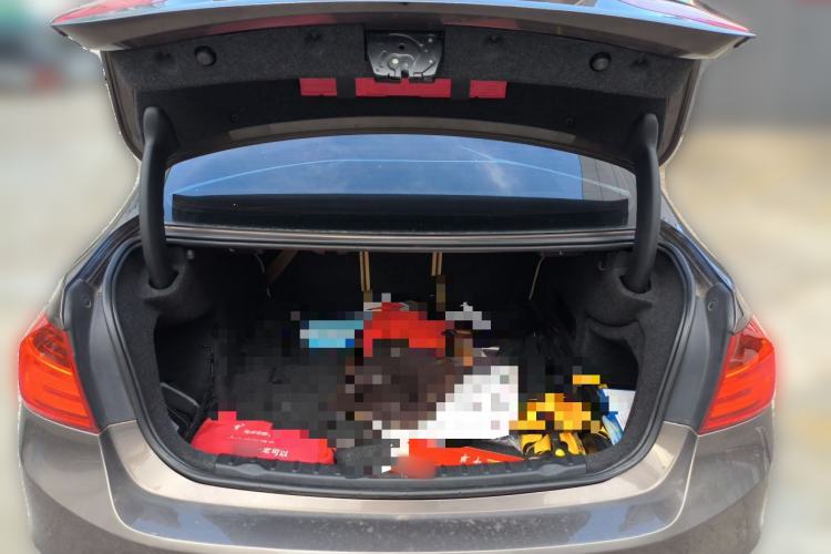 Used BMW 3 Series 2013 320Li Fashion Model Trunk