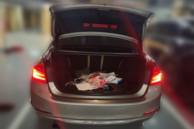 Used BMW 3 Series 2013 320Li Luxury Design Package Trunk