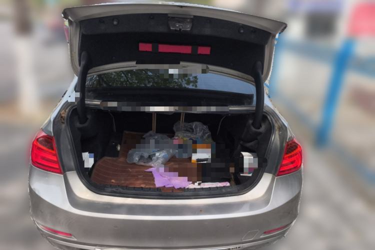 Used BMW 3 Series 2013 320i Sport Edition Trunk