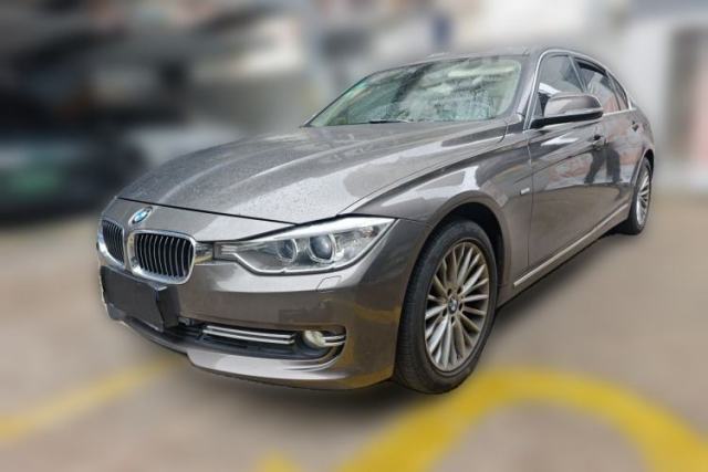 Used BMW 3 Series 2013 Facelifted 320Li Luxury Design Package