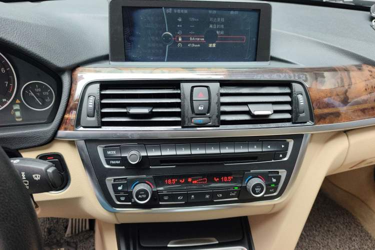 Used BMW 3 Series 2013 328Li Luxury Design Package Audio And AC Panel