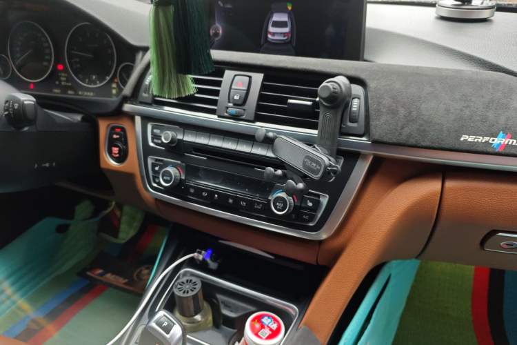 Used BMW 3 Series 2013 Facelifted 320Li Luxury Design Package Audio And AC Panel