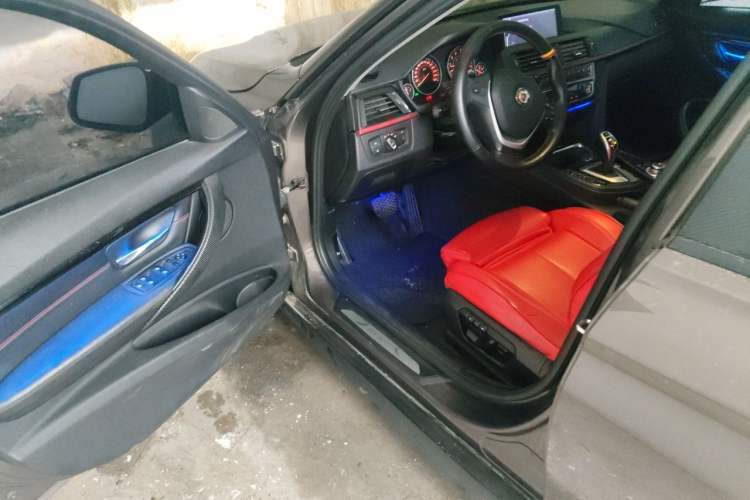 Used BMW 3 Series 2013 328i Sport Design Package Driver Seat