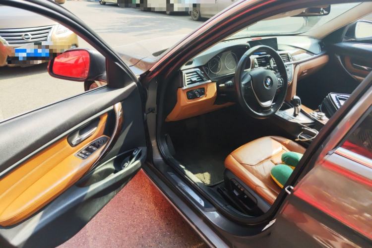 Used BMW 3 Series 2013 Facelifted 320Li Luxury Design Package Driver Seat
