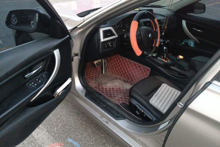 Used BMW 3 Series 2013 320Li Fashion Model Driver Seat