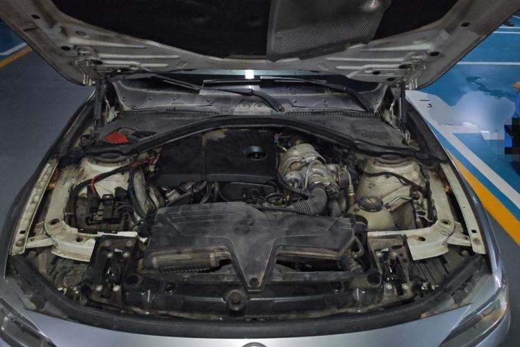 Used BMW 3 Series 2013 316i Active Edition Engine Bay
