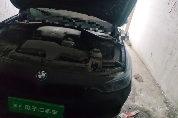 Used BMW 3 Series 2013 328i Sport Design Package Engine Bay Left