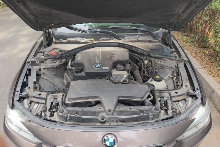 Used BMW 3 Series 2013 Restyled 320i Sport Design Package Engine Bay