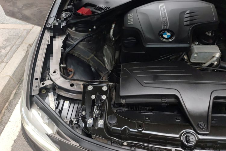 Used BMW 3 Series 2013 328Li Luxury Design Package Engine Bay Right