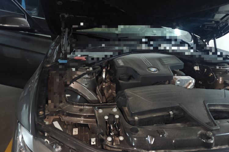 Used BMW 3 Series 2013 320Li Fashion Model Engine Bay Right