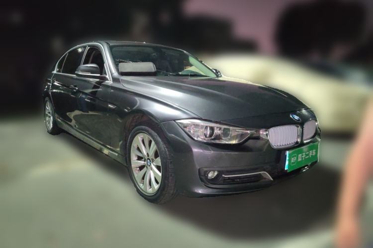 Used BMW 3 Series 2013 320Li Fashion Design Package Front Right 45 Deg