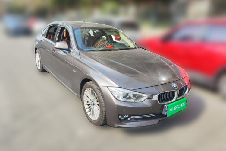 Used BMW 3 Series 2013 Facelifted 320Li Luxury Design Package Front Right 45 Deg