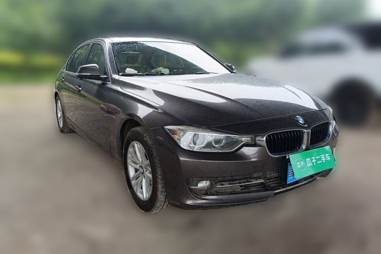 Used BMW 3 Series 2013 320Li Fashion Model Front Right 45 Deg