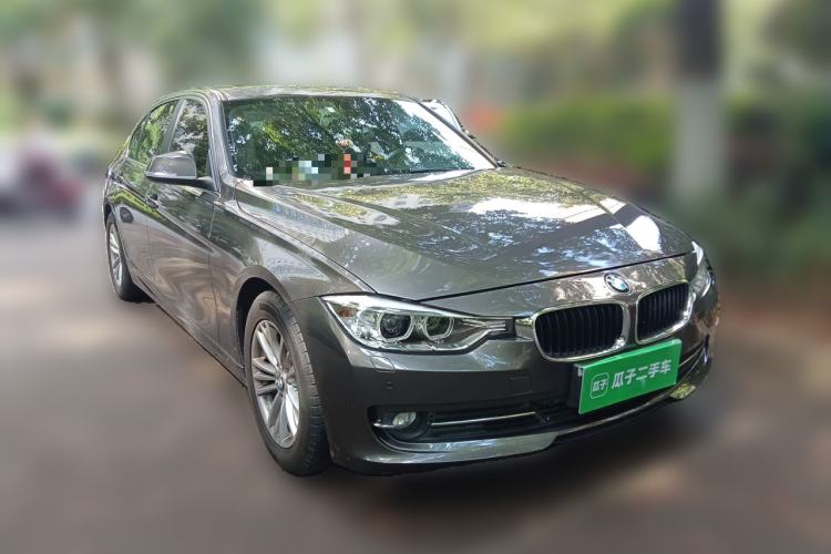Used BMW 3 Series 2013 320Li Fashion Model Front Right 45 Deg