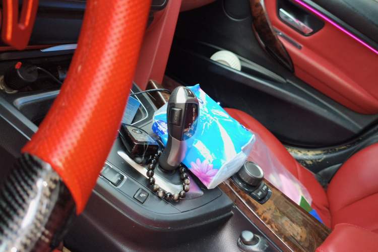 Used BMW 3 Series 2013 320Li Fashion Model Gear Lever