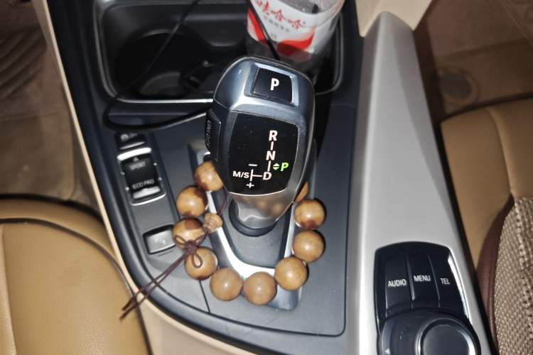 Used BMW 3 Series 2013 320Li Fashion Model Gear Lever