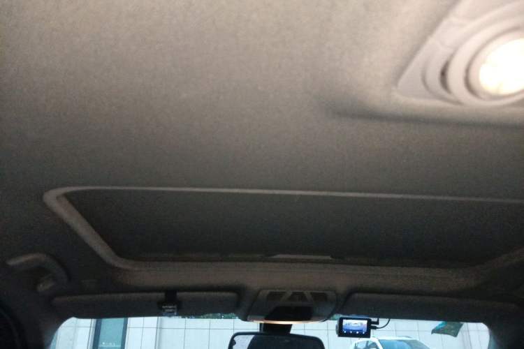 Used BMW 3 Series 2013 320Li Fashion Model Headliner