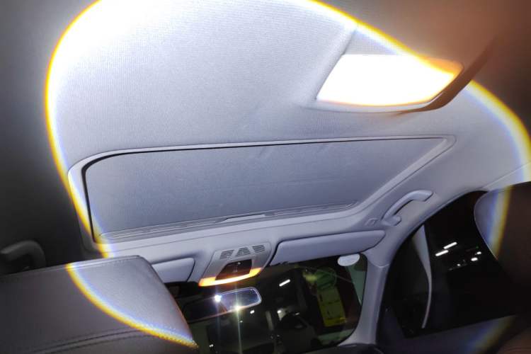 Used BMW 3 Series 2013 320i Sport Edition Headliner