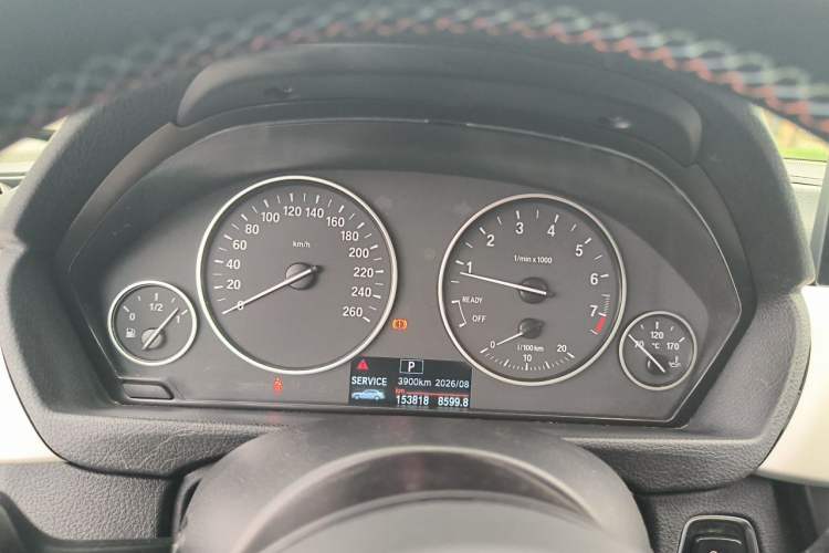 Used BMW 3 Series 2013 320i Sport Edition Instrument Cluster