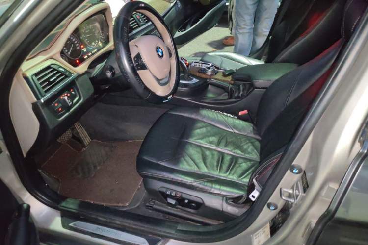 Used BMW 3 Series 2013 320Li Fashion Design Package Left Front Seat