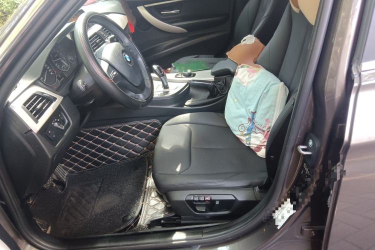 Used BMW 3 Series 2013 320Li Fashion Model Left Front Seat