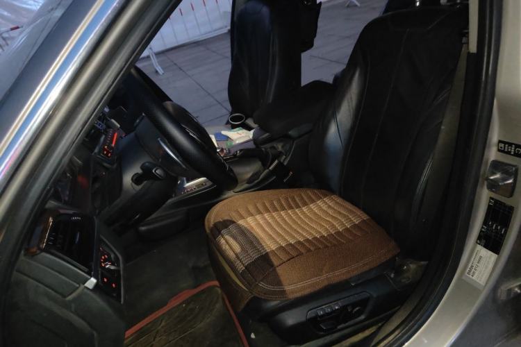 Used BMW 3 Series 2013 328Li Luxury Design Package Left Front Seat