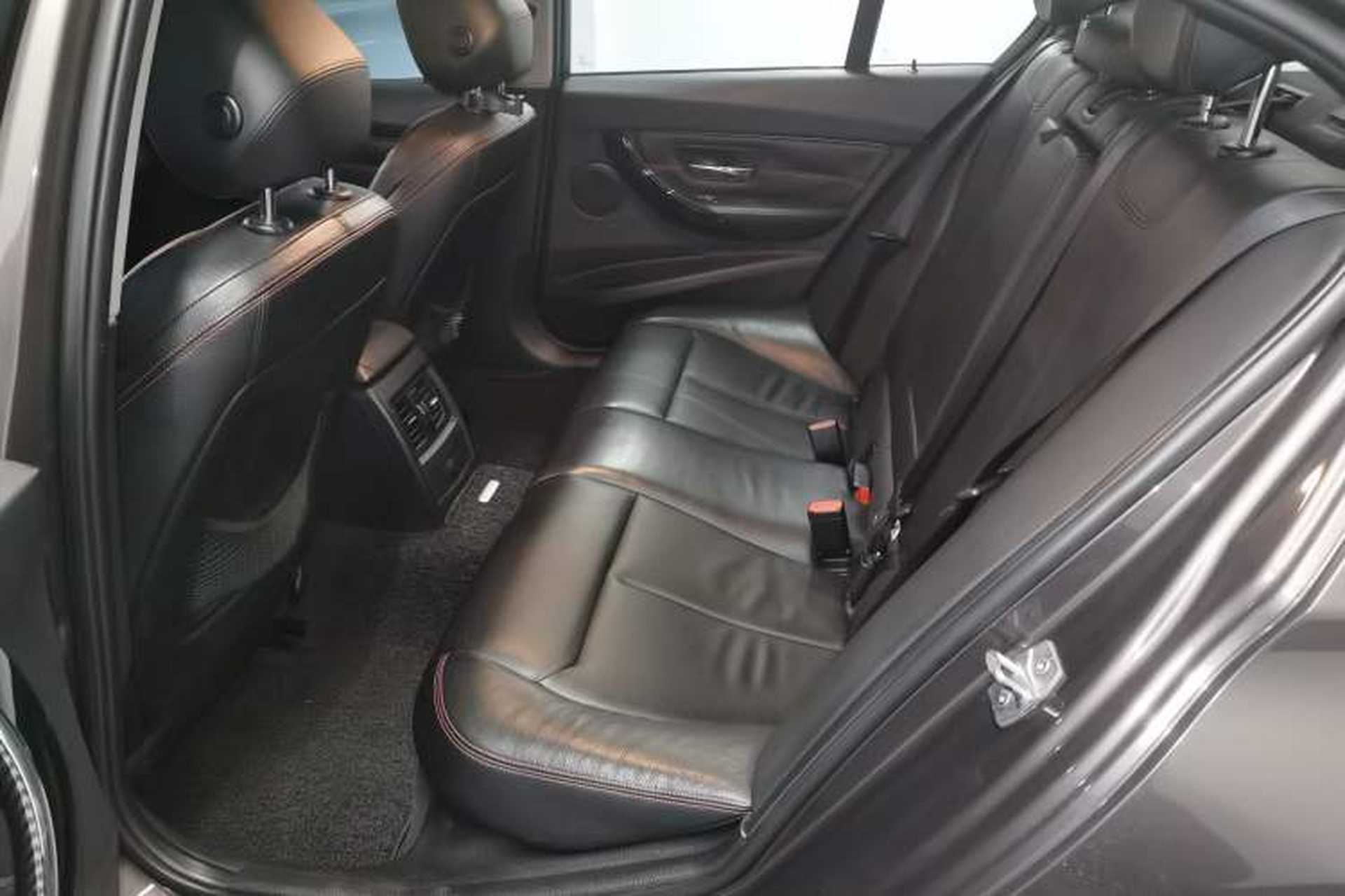 Used BMW 3 Series 2013 320i Sport Design Package Left Rear Seat
