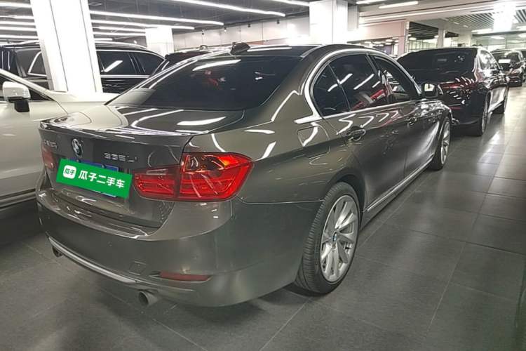 Used BMW 3 Series 2013 335Li Sport Design Package Rear Right 45 Deg
