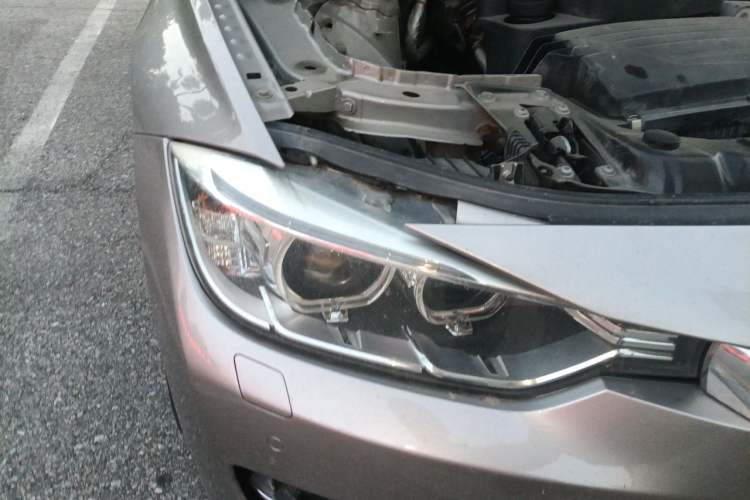 Used BMW 3 Series 2013 320Li Fashion Model Right Front Headlight