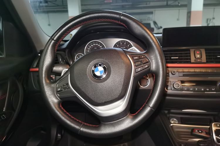 Used BMW 3 Series 2013 320i Sport Design Package Steering Wheel
