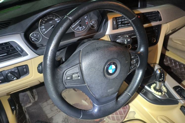 Used BMW 3 Series 2013 320i Sport Edition Steering Wheel